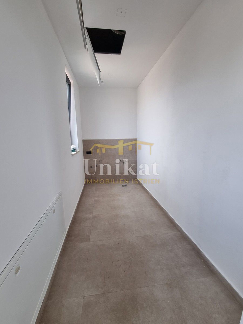 Casa nei dintorni di Višnjan - 4 camere da letto e piscina